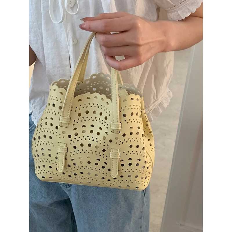 Women Summer Fashion Handbag Hollow Out Print Composite Bags Large Capacity Female Daily Commute Crossbody Packs Lady Handle Bag W250626