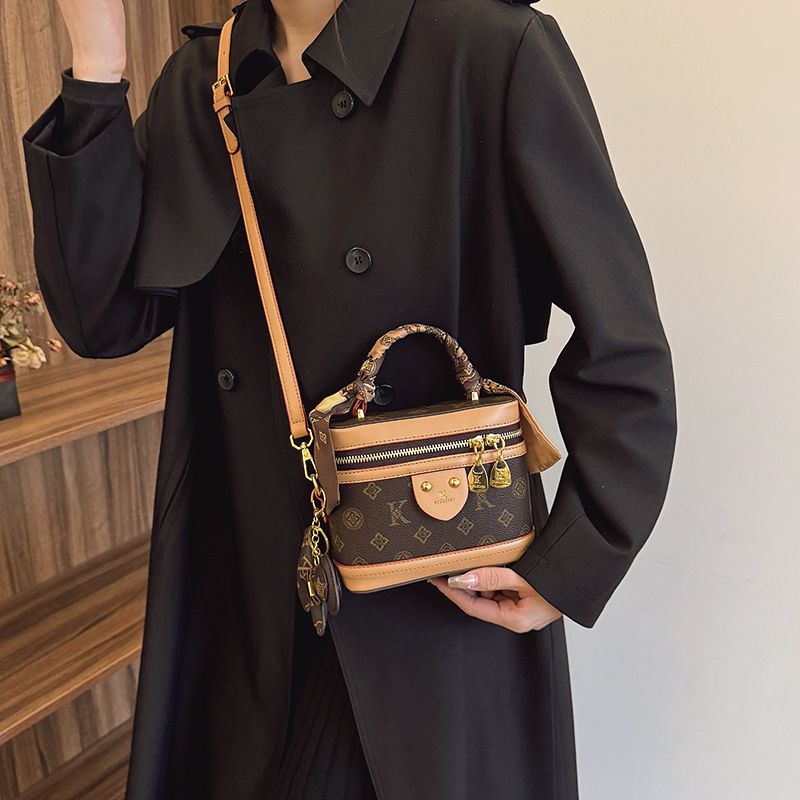Best Seller Designer Bag Printed box Women 2025 New High-End Sense Printed Box Niche Ladies All Fashion Single Shoulder Cssbody Bag