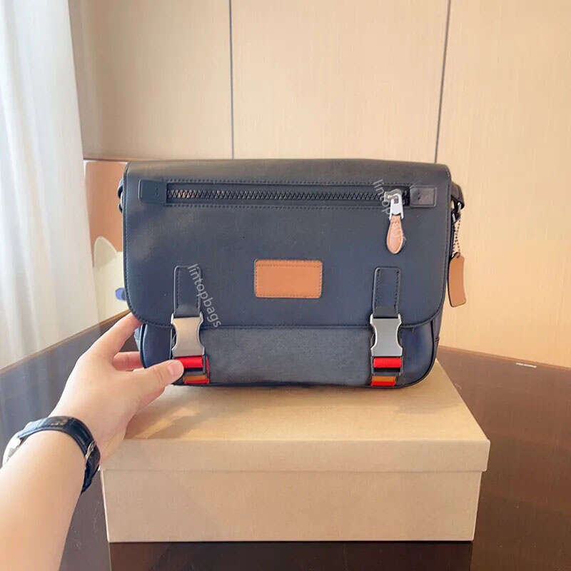 Designer Messenger Bags for Mens Womens Cross Body bag Luxury Shoulder Bag Zipper Bucket Crossbody bags Brand Camera Case Purses postmen bag work bag briefcase