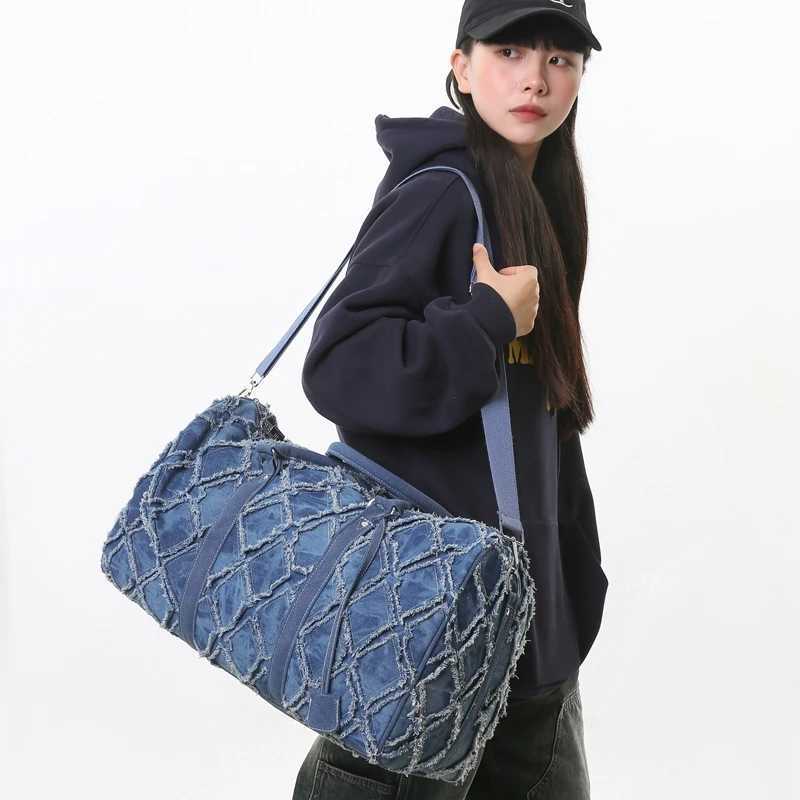 Denim Duffle Bag Fi Travel Bag Unisex Shoulder Bag Casual Gym Bag with Unique Ripped Design Large Capacity Versatile Usage Y250626