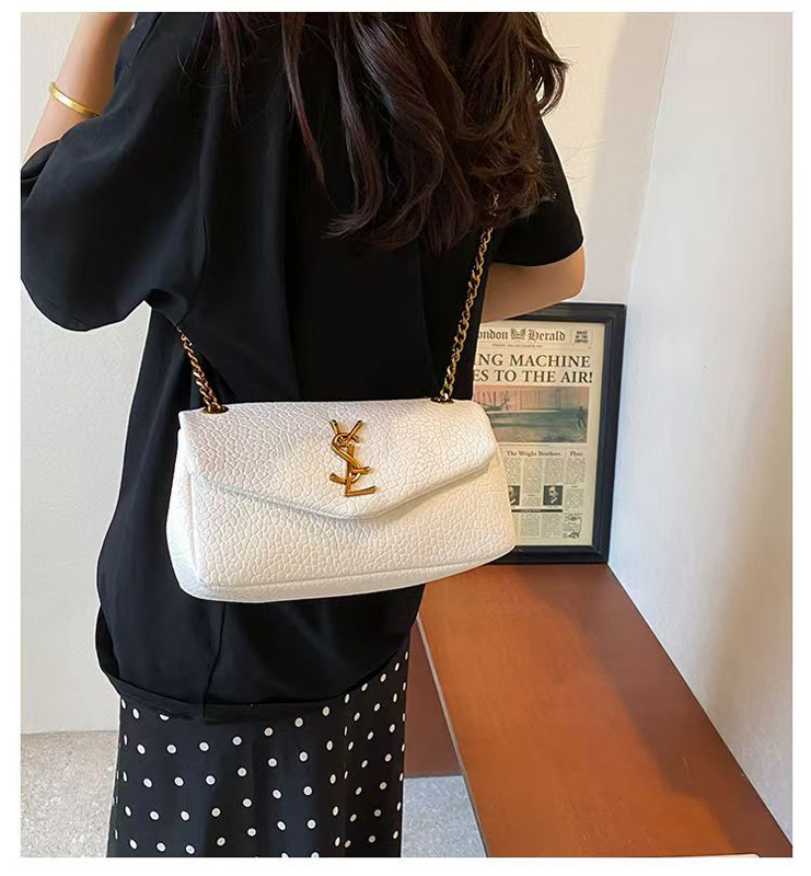 Designer bag women's bag fashionable small handbag shoulder bag underarm handbag crossbody bag easy to match for daily wear 2025