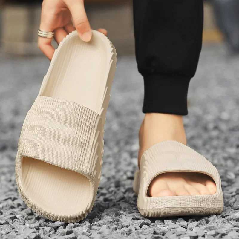 Soft He Slippers Couple Summer Indoor Skid Proof Bathro Slippers Sandals Hotel Solid Color Men Women Flip Flops Flat Shoes Y250626