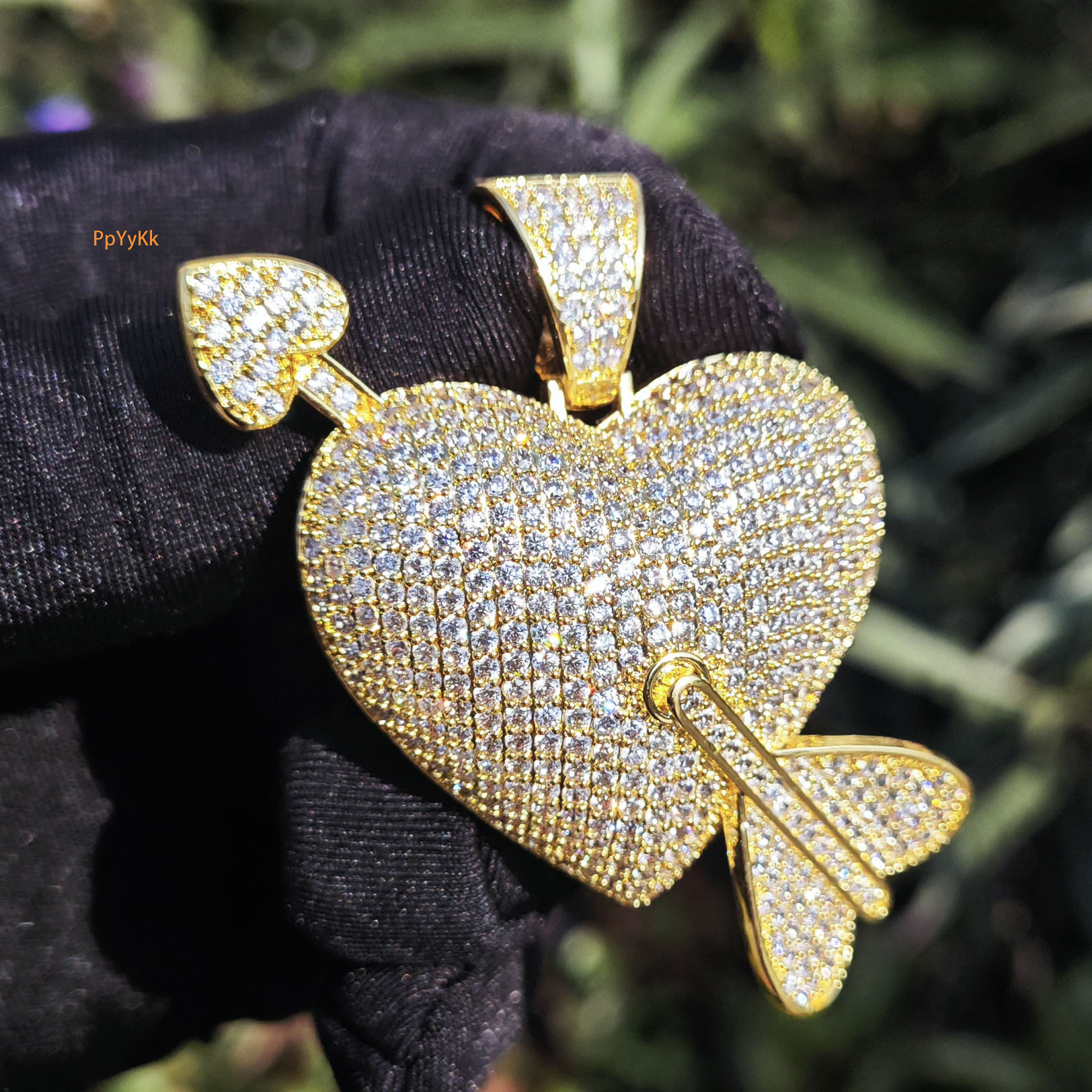 Hip Hop Heart Pendant Niche Unique Romantic Real Gold Plated Iced Out VVS Moissanite Bling Necklace Jewelry Passes the Diamond Tester