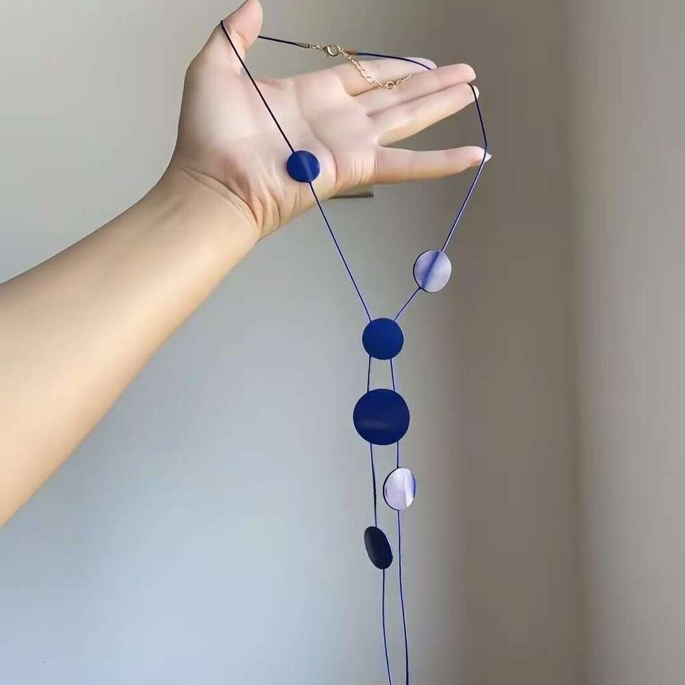 Hour~ Super Bright Klein Blue Irregular Disc Necklace Exaggerated Personality High-end Clavicle Chain