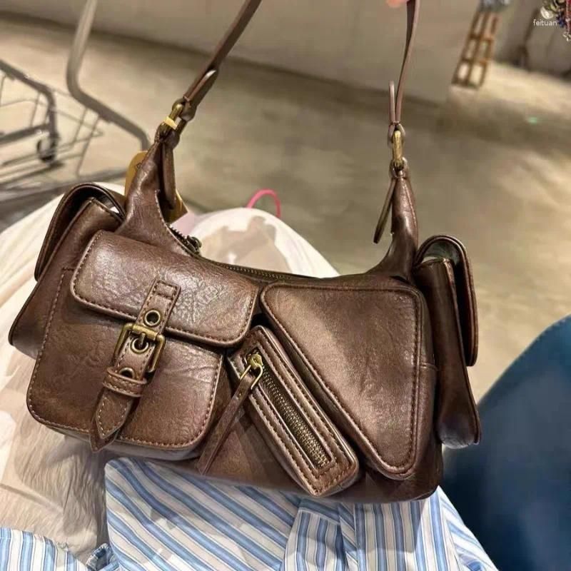 Totes MBTI Vintage Womens Shoulder Bag Y2k Punk American Retro Motorcycle Handbag Designer Cool Girl Advanced Mens Armpit