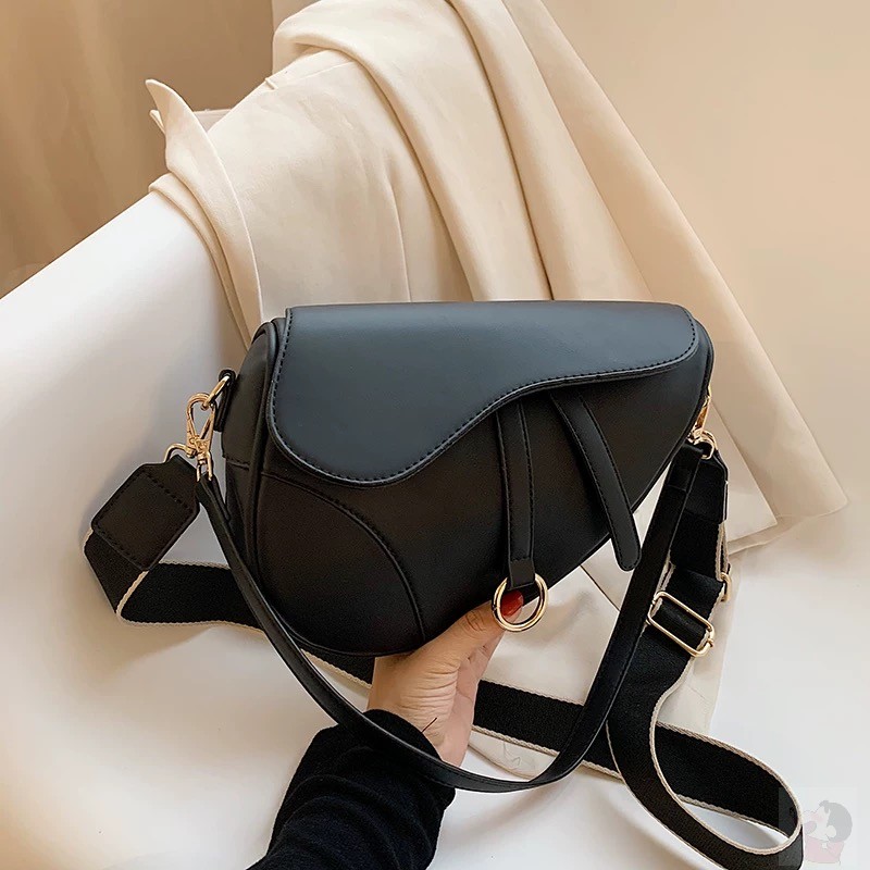 Designer bag saddle bag quality fashion dressing banquet shoulder bag luxury bag 2025 new crossbody bag canvas pu strap phone lipstick storage mother 