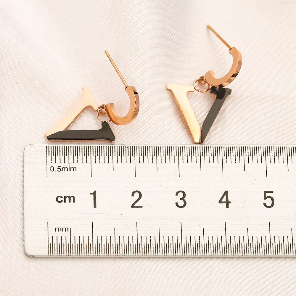 Gold Plated Designer Earrings Letter Geometric Famous Charm Pearl Earring Jewelry Woman Accessories Birthday Christmas Gifts Free shipping