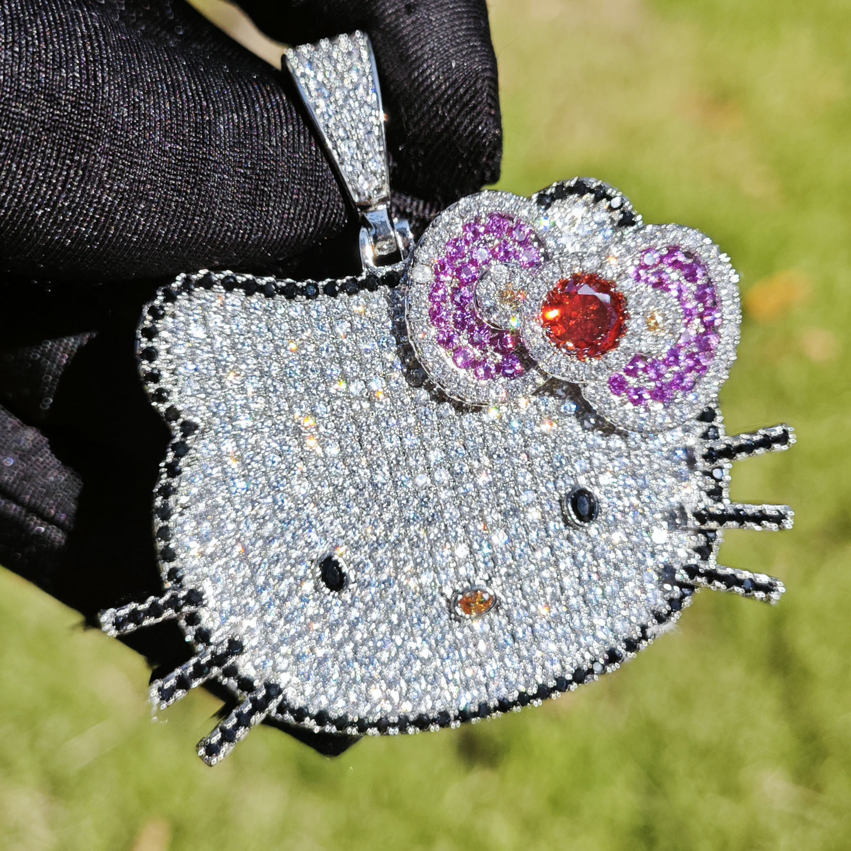 Cute Cartoon Cat Pendant Iced Out VVS Moissanite Sweet Style Women's Fashion Unique Jewelry Passes the Diamond Tester