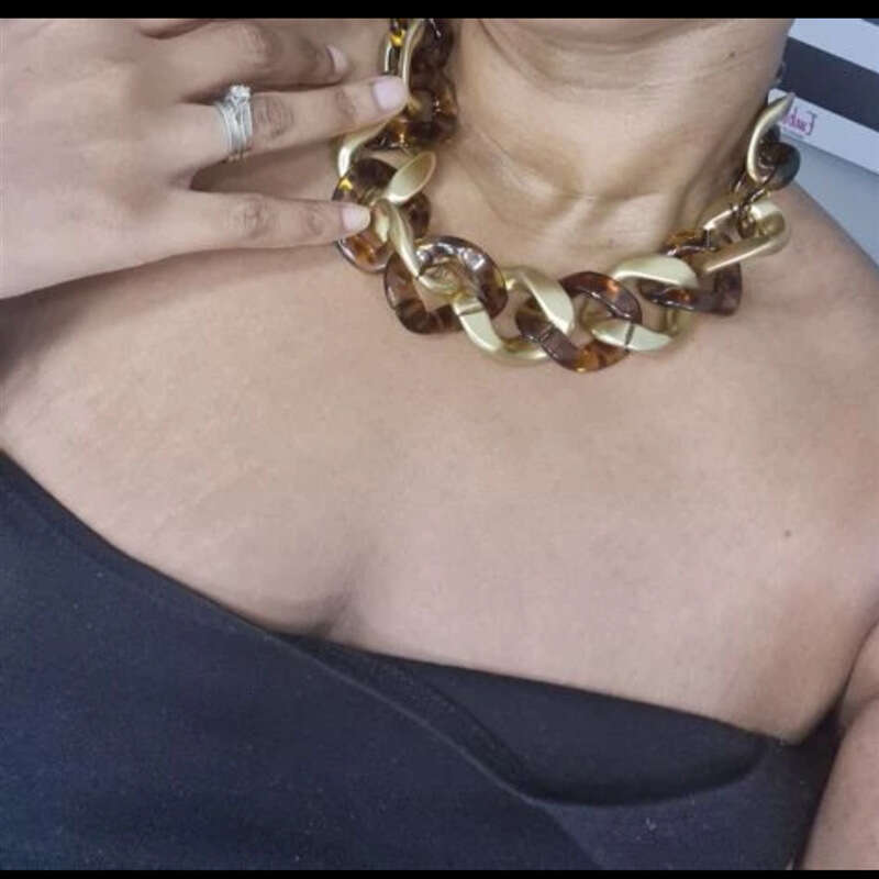 DHCollections Bold Leopard Print Acrylic Chain Earrings Lightweight Statement Dangle Earrings for Women