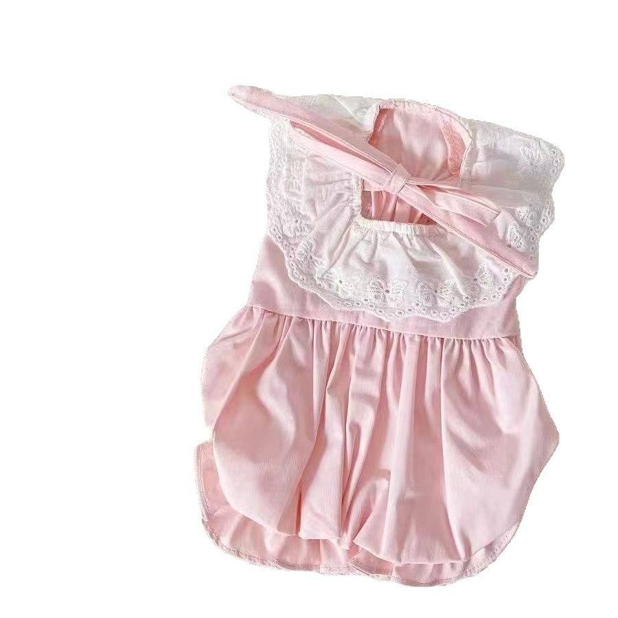 Summer Chic Animal Fashion: Lightweight Flowered Costume Gear for Your Pets