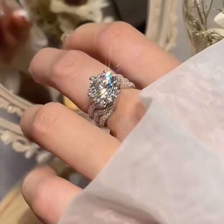 Fashion Similar Moissanite Diamond Rings Fine Jewelry Wedding Engagement Rings for Women
