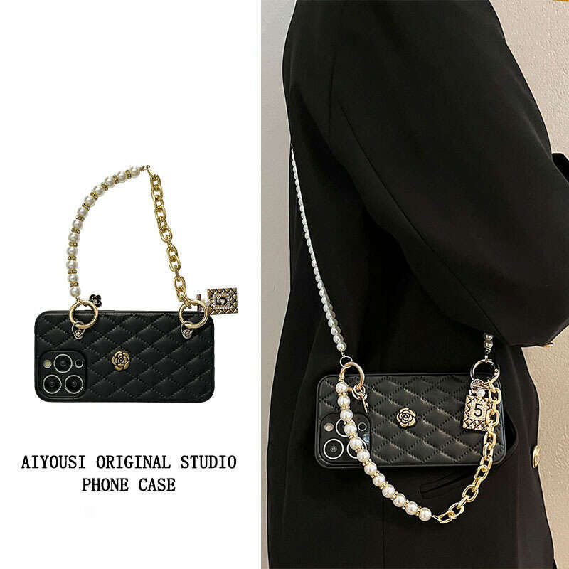 High-end Chanel-style Leather Camellia Handbag Chain Compatible with Apple 16 Pro Max Crossbody 15 Phone Case 14 PM