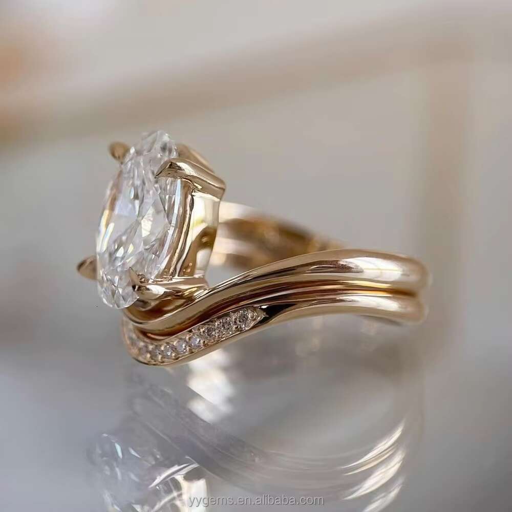 Yu Ying Custom Oval Sunrise Ring Set with 3CT Oval Moissanite Diamond 18K Yellow Gold Rings Fine Jewelry Women Wedding Rings Set