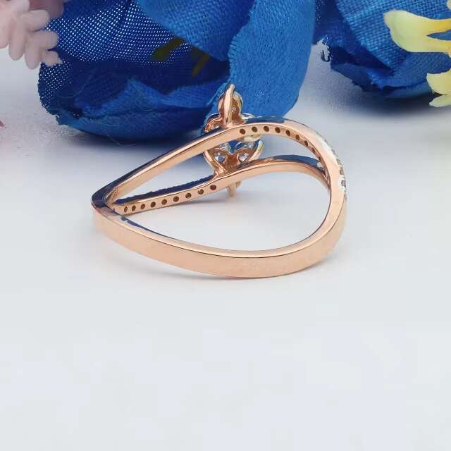 Elegant 14K Rose Gold Cut Lab Grown Diamond Ring Classic Feminine Style Engagement Wedding Fashion with IGI Certificate