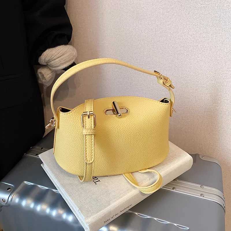 Niche Brand Womens Fashion Handbag Soft Versatile Shoulder Messenger Bag 2025 Super Hot Yellow Portable Bucket Bag Womens Bag W250626