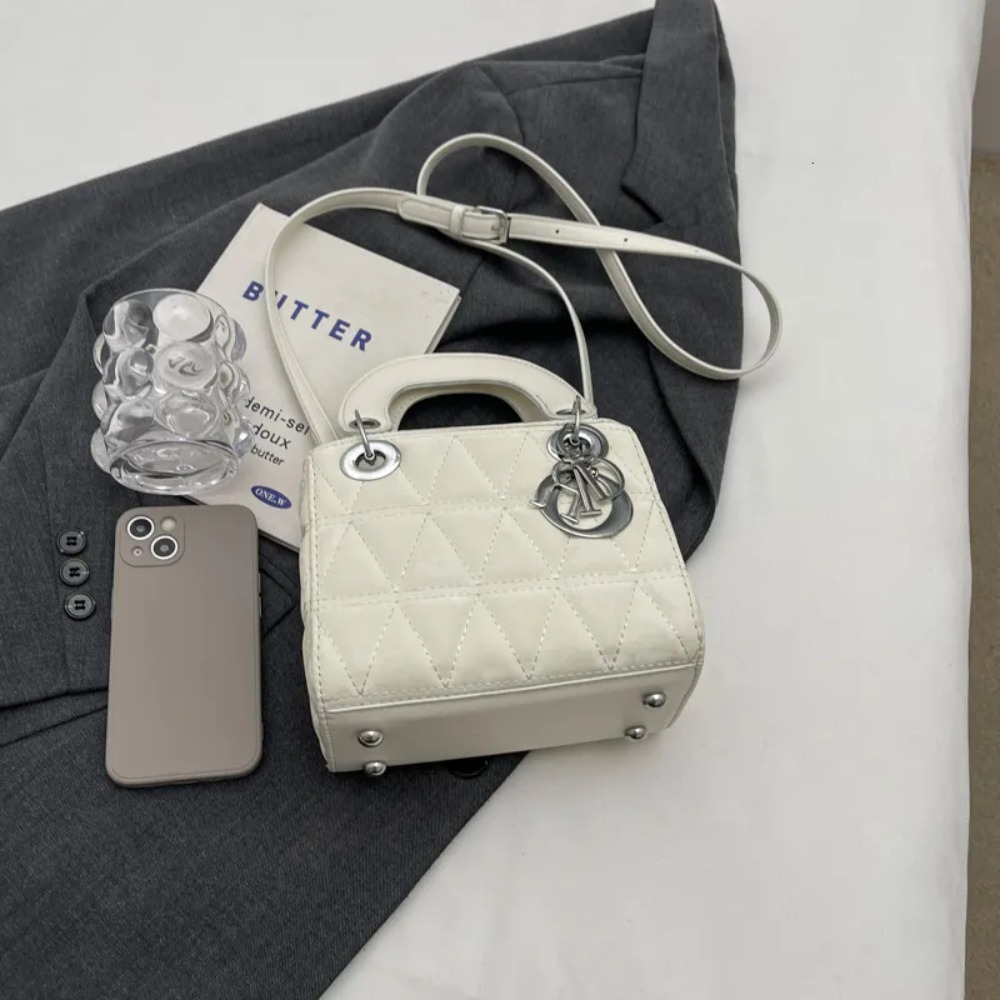 Designer Bag Luxury Canvas Ladies Handbag Simplicity Black Mini Rhombus Travel Daily Spacious Woman S Shoulder bag