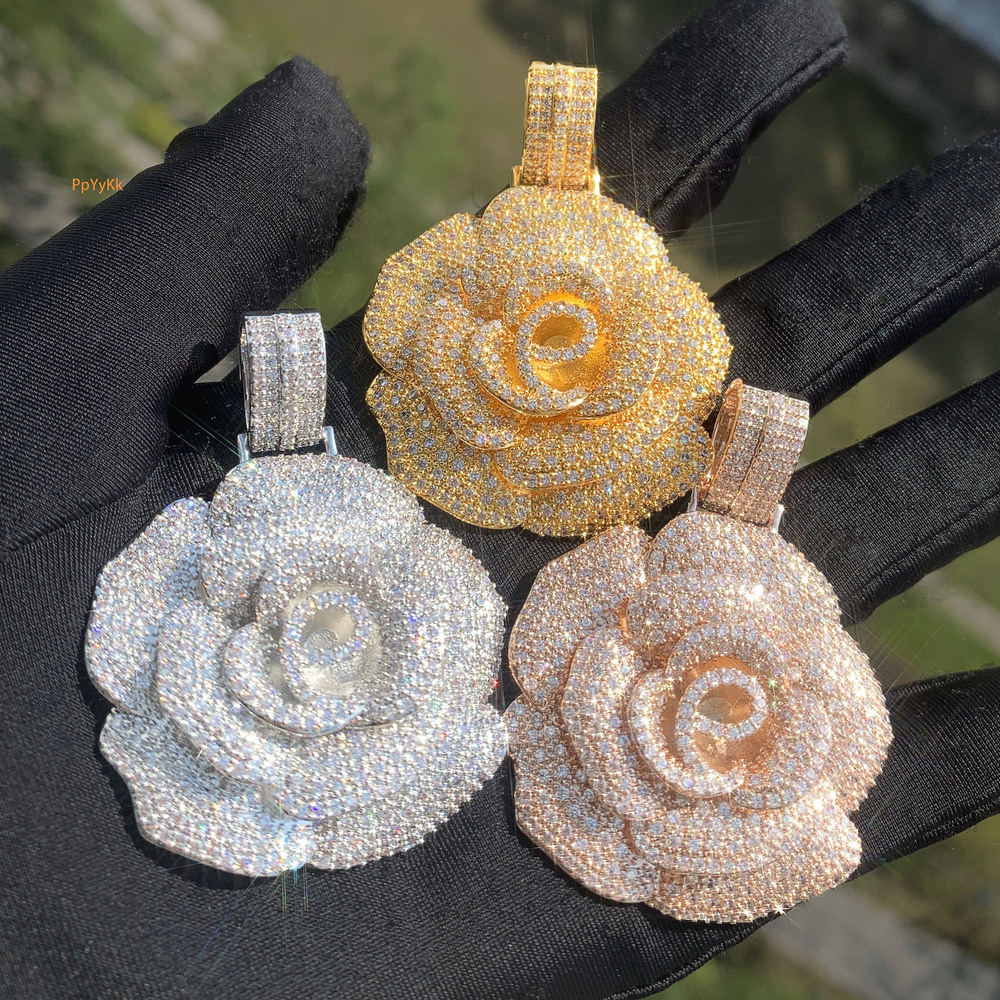 Hip Hop Luxury Rose Pendant Streetwear Brand Iced Out VVS Moissanite Bling Bling Diamond Jewelry Passes the Diamond Tester
