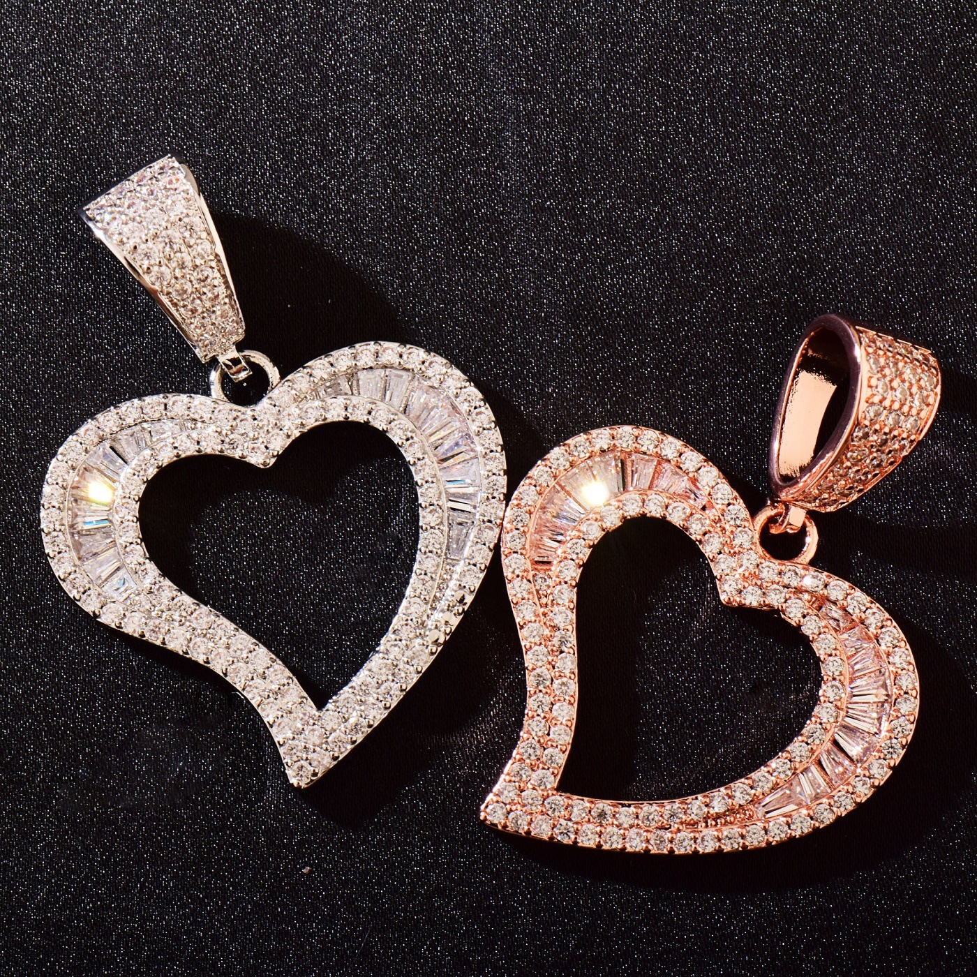 Luxury Moissanite Iced Out Curved Openwork Heart Hip Hop Diamond Studded Simple Trendy Pendant Necklace Passes the Diamond Tester