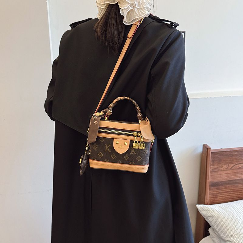 Best Seller Designer Bag Printed box Women 2025 New High-End Sense Printed Box Niche Ladies All Fashion Single Shoulder Cssbody Bag