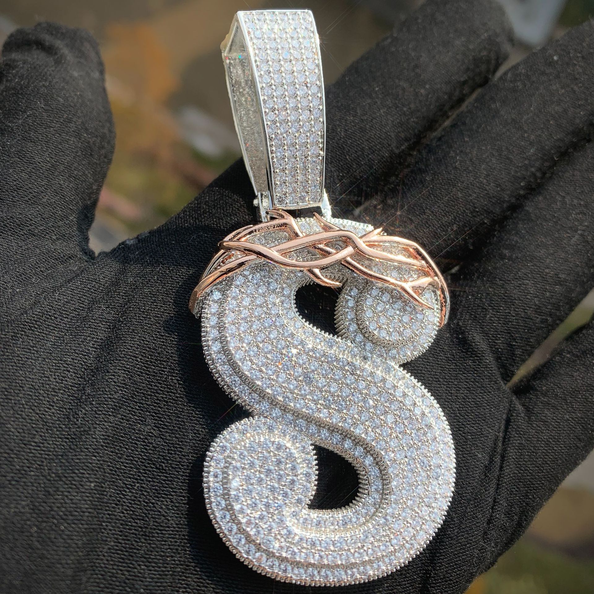 Hip Hop Trendy Unique Iced Out Thorn Crown Letter Pendant VVS Moissanite Men's Bling Versatile Necklace Jewelry Passes the Diamond Tester