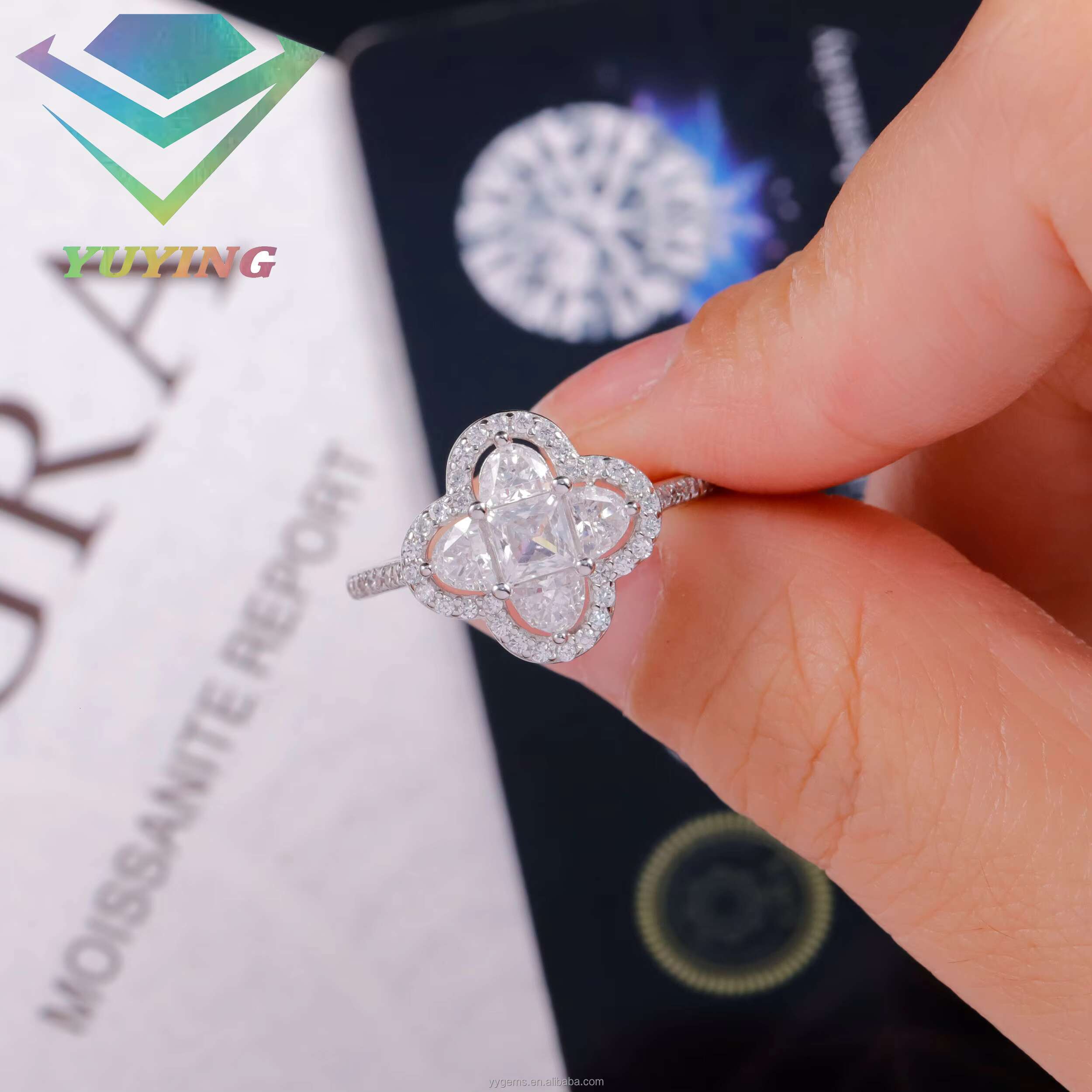 Fine Jewelry Lucky Clover Ring Real 14K White Gold Round Cut VVS Moissanite Diamond Wedding Ring