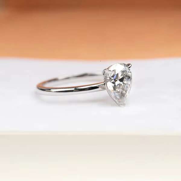 Wholesale High Quality 925 Sterling Silver Wedding Engagement Rings Set Cut Moissanite Pear Cut IGI Certified for Womens Party