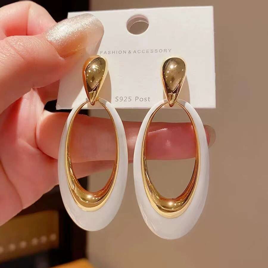 DHCollections Enamel Geometric Earrings - Oversized Hollow Pearl White Dangle Earrings with Shell Motif (2025 Minimalist Statement Jewelry)
