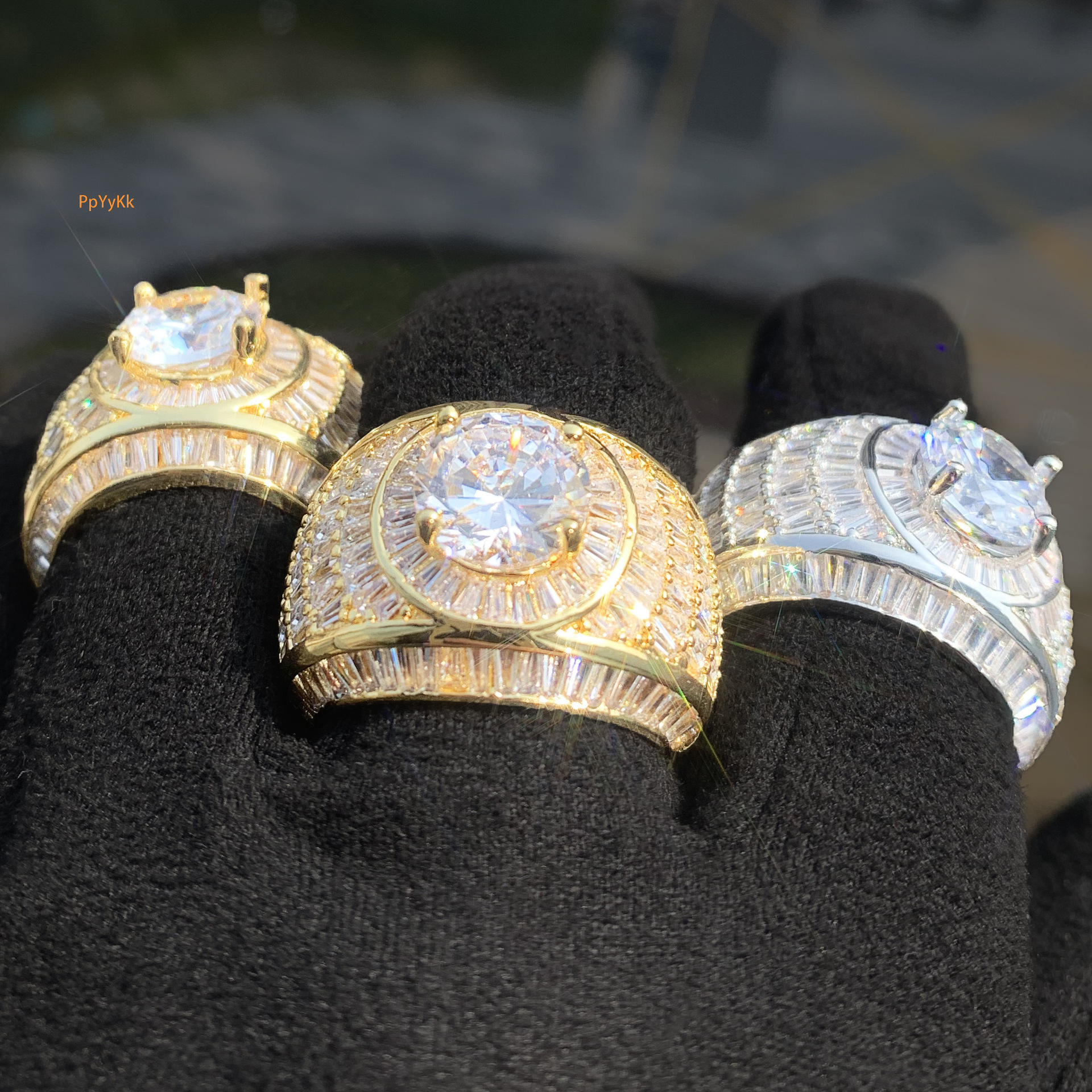 New Release Hip Hop Iced Out VVS Moissanite Men's Index Finger Ring Couple Trendy Edgy Engagement Bling Jewelry Passes the Diamond Tester