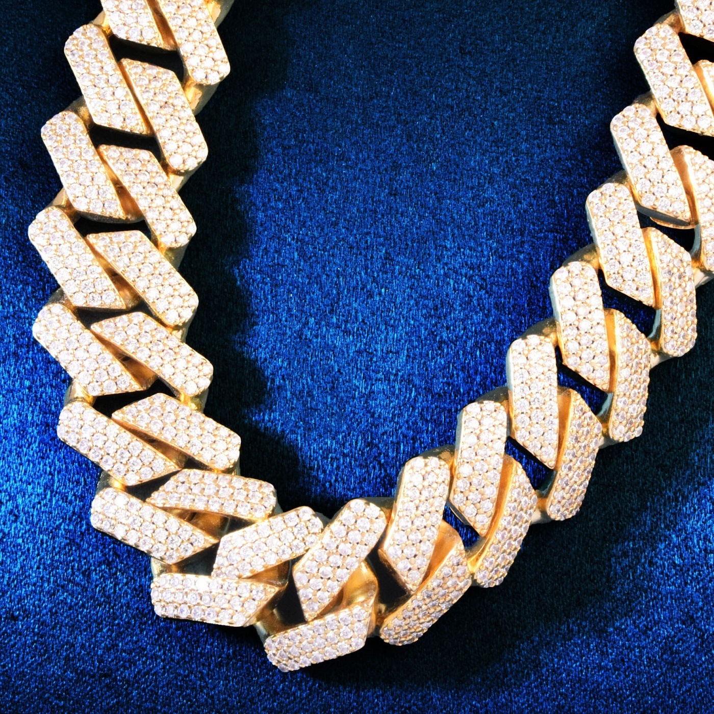 Luxury Gold Plated VVS Moissanite Iced Out Hip Hop Rhombus Cuban Chain Men's Versatile Edgy Bling Necklace Passes the Diamond Tester