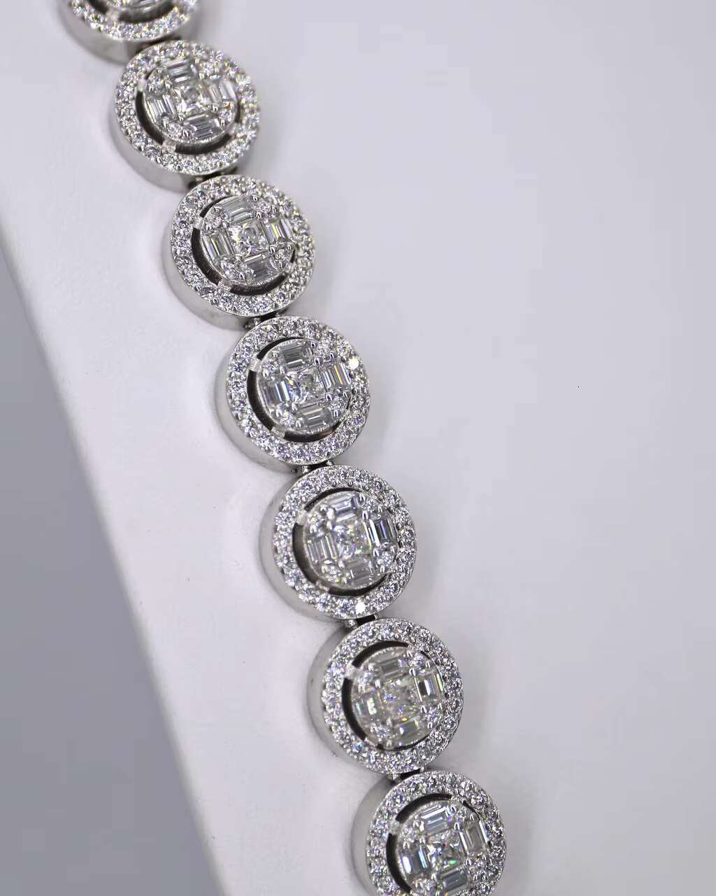 Luxury Men and Women Fine Jewelry Round Cluster 13mm Cuban Moissanite Chains for Anniversary Gifting Options