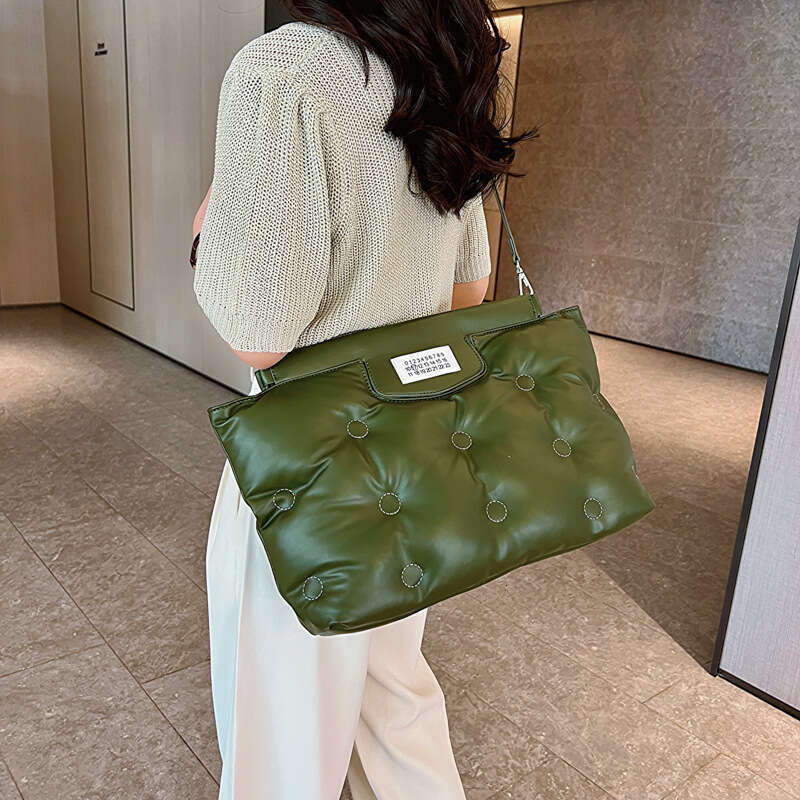 Designer Bag Down Pillow New Space Cotton Lazy Handbag Large Capacity Women's Cloud Crossbody Bag