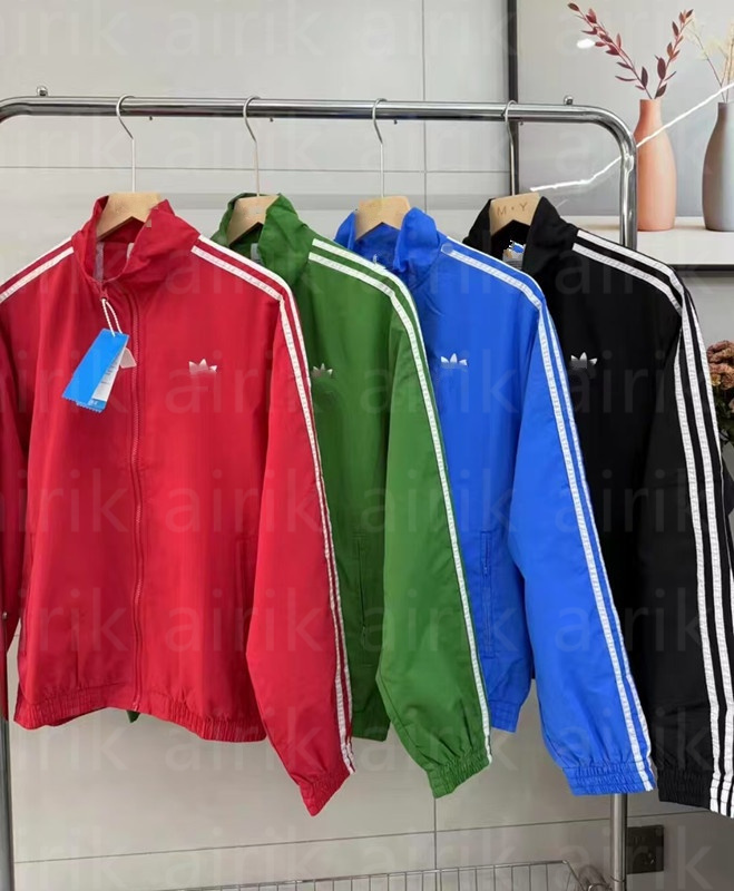 Jacket mens Hooded Windbreaker Coat Designer Zipper Sweatshirt Waterproof Cotton Clothing Printing Thicken Jackets Fallow