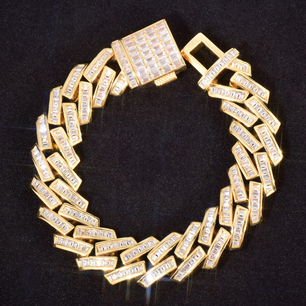 18mm Luxury VVS Moissanite Iced Out Hip Hop Cuban Chain High-Quality Streetwear Niche Design Statement Necklace Passes the diamond tester