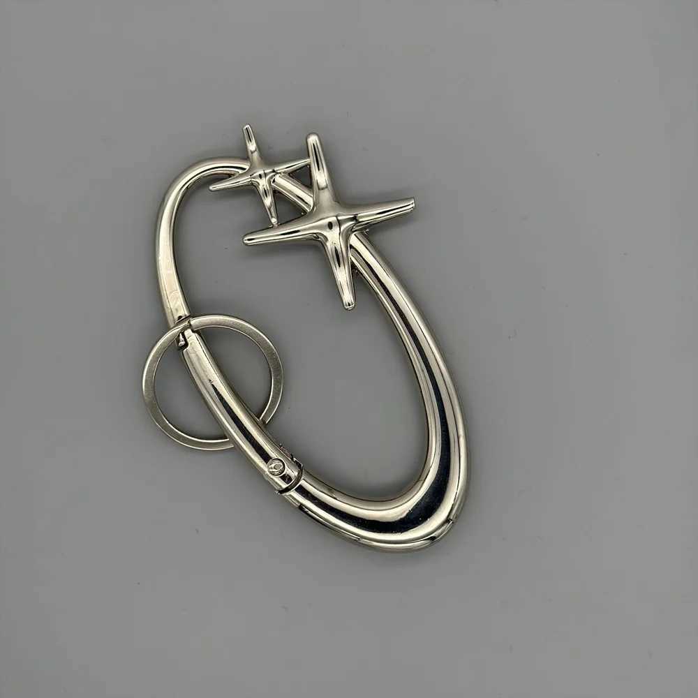 Y2K Punk Star Oval Essential Icon Carabiner Keychain Axe Shaped Mountaineering Car Key Ring Gothic Backpack Decor Korean Fashion XJ250627