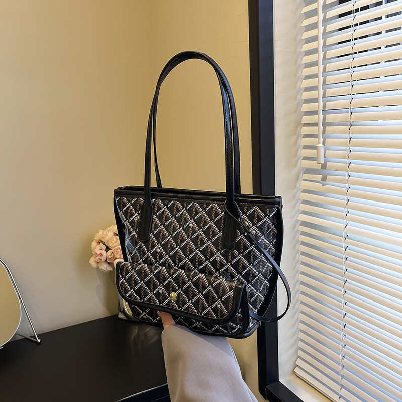 Handbag Designer Bag Fashion Shoulder Bag Tote Handbag Luxury Crossbody High Quality Leather Beach Bag Ladies Large Capacity Composite Commuter Shoppi