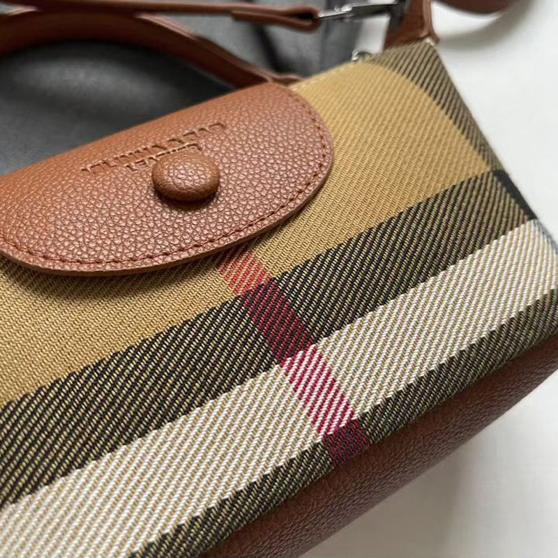 Designer bag Luxury bag Shoulder bag New women's bag Multi functional shoulder bag Horizontal mini letter canvas bag Canvas bag 20cm mini bag