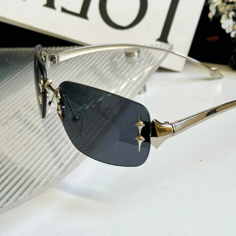 Y2K Vintage Rimless Square Sunglasses Women For Men Sun Glasses Punk Hip Hop Rivet Star Shades 250626