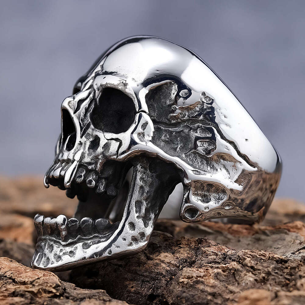 Teething Zombie Skull Ring Gothic Style Blackened Polished Titanium Steel Men's Jewelry