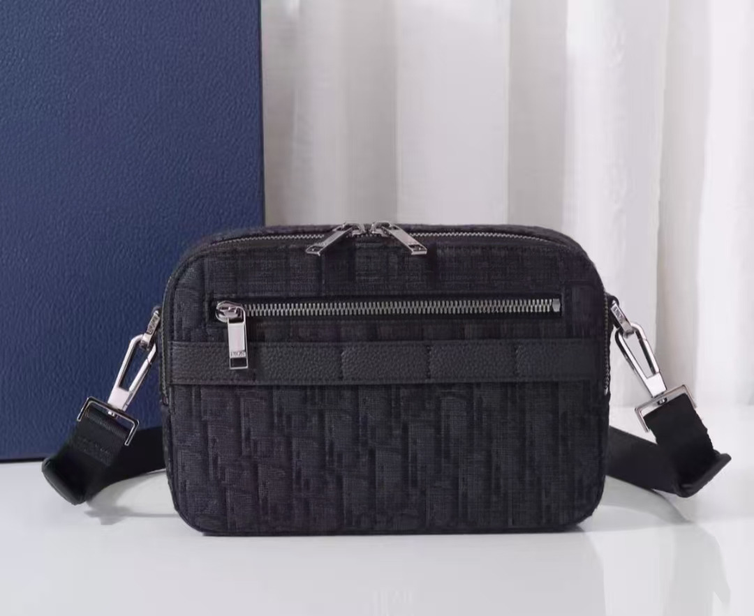 higher quality designer bag Chic Small Square Leather Shoulder Crossbody Bag Women - Latest Design for 2025 962