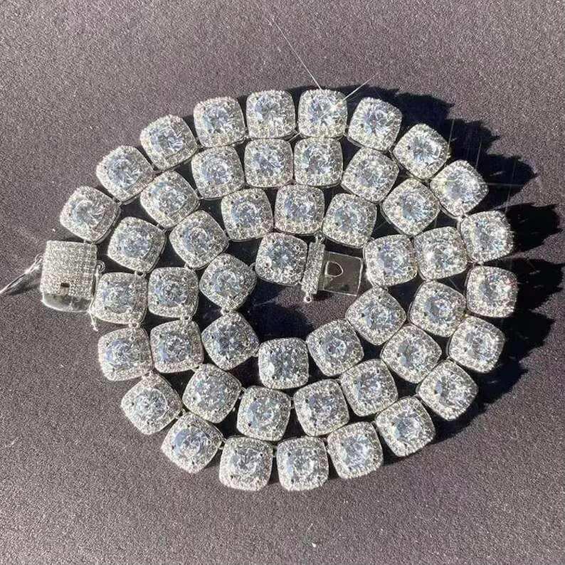 Hip Hop High-End Jewelry 925 Sterling Silver Shining Necklace Cluster Moissanite Cuban Chain Diamond Pendant Necklace Choker