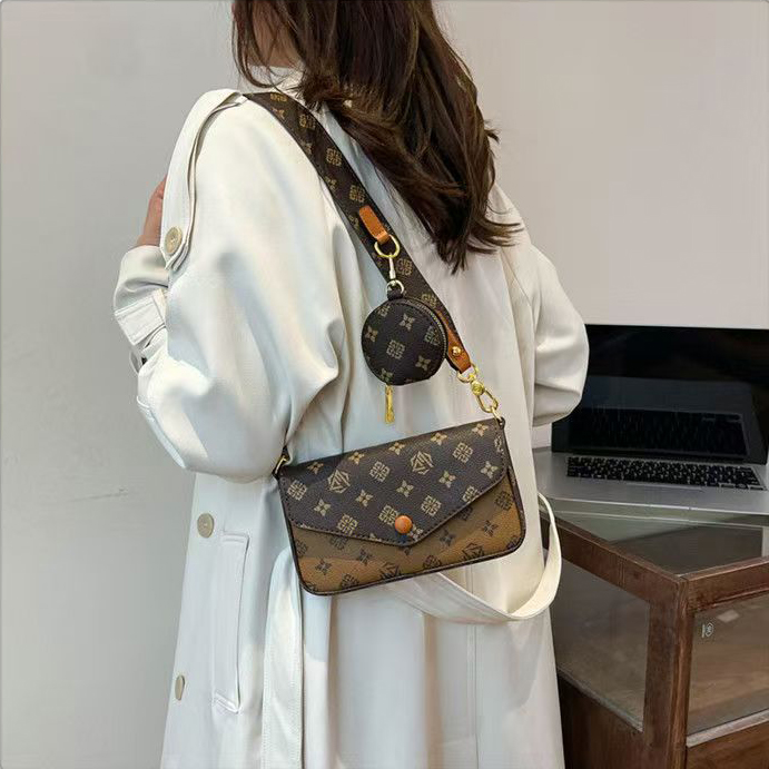 Designer Bags ALL IN ONE BAGS Fashion Shoulder Bags Underarm Bags Women's Bags Luxury Chain Leather Bags Hundreds Luxury Printed Leather 77