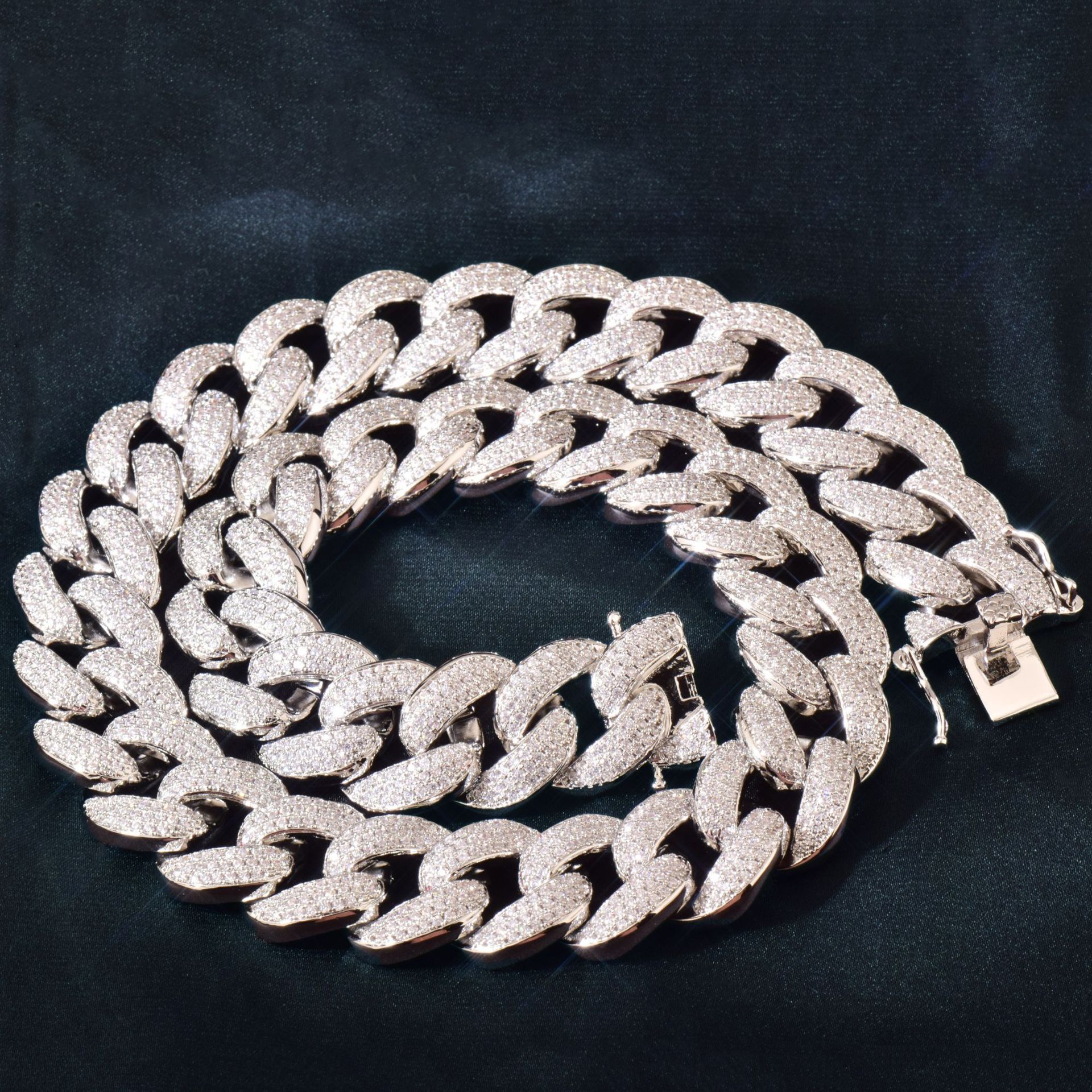 18mm Luxury VVS Moissanite Iced Out Hip Hop Rocker Cuban Chain Safety Clasp Full Diamond Men's Bling Bracelet Necklace Passes the Diamond Tester