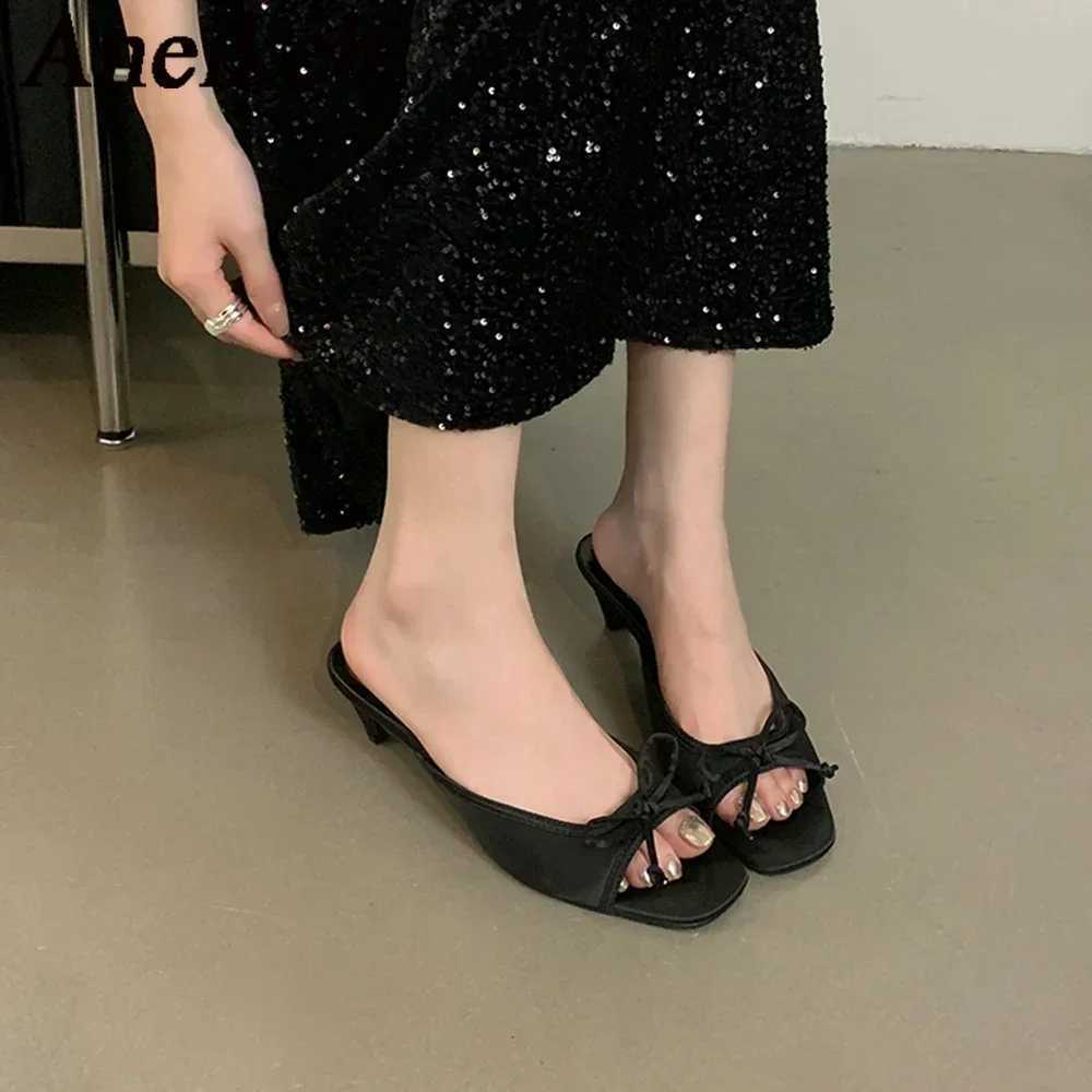 Aneikeh 2025 New Comfortable Low Heel Square Sandals Sweet Bow Silk Thick Heel Slippers for Ladies Outdoor Blue Slides Y250627