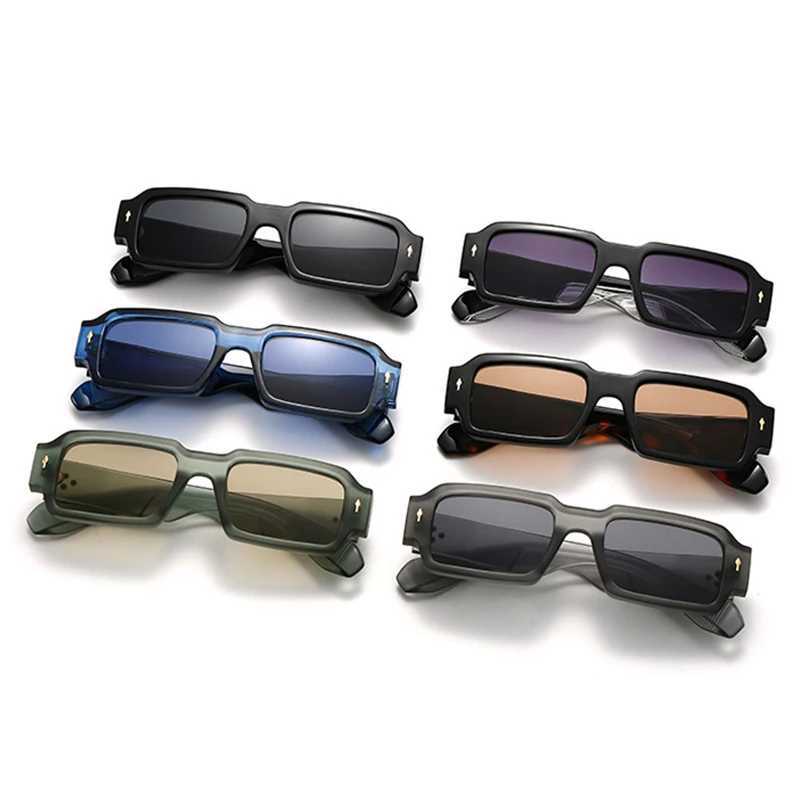 SO EI Ins Popular Fashion Square Women Rivets Sunglasses Vintage Punk Men Trending Shades UV400 Blue Green Sun Glasses U250627