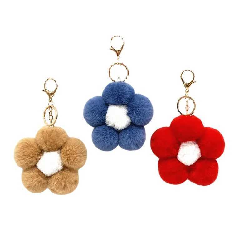 Creative flower pom ball keychain cute plush flower Keychain car bag pendant accessories car key ring gift K4284 XJ250627
