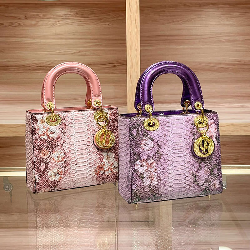 2025 Designer Women's Bag High-end Light Luxury Niche Snake Skin Pattern Handbag Daifei Handbag Women's 2025 New Single Shoulder Crossbody S