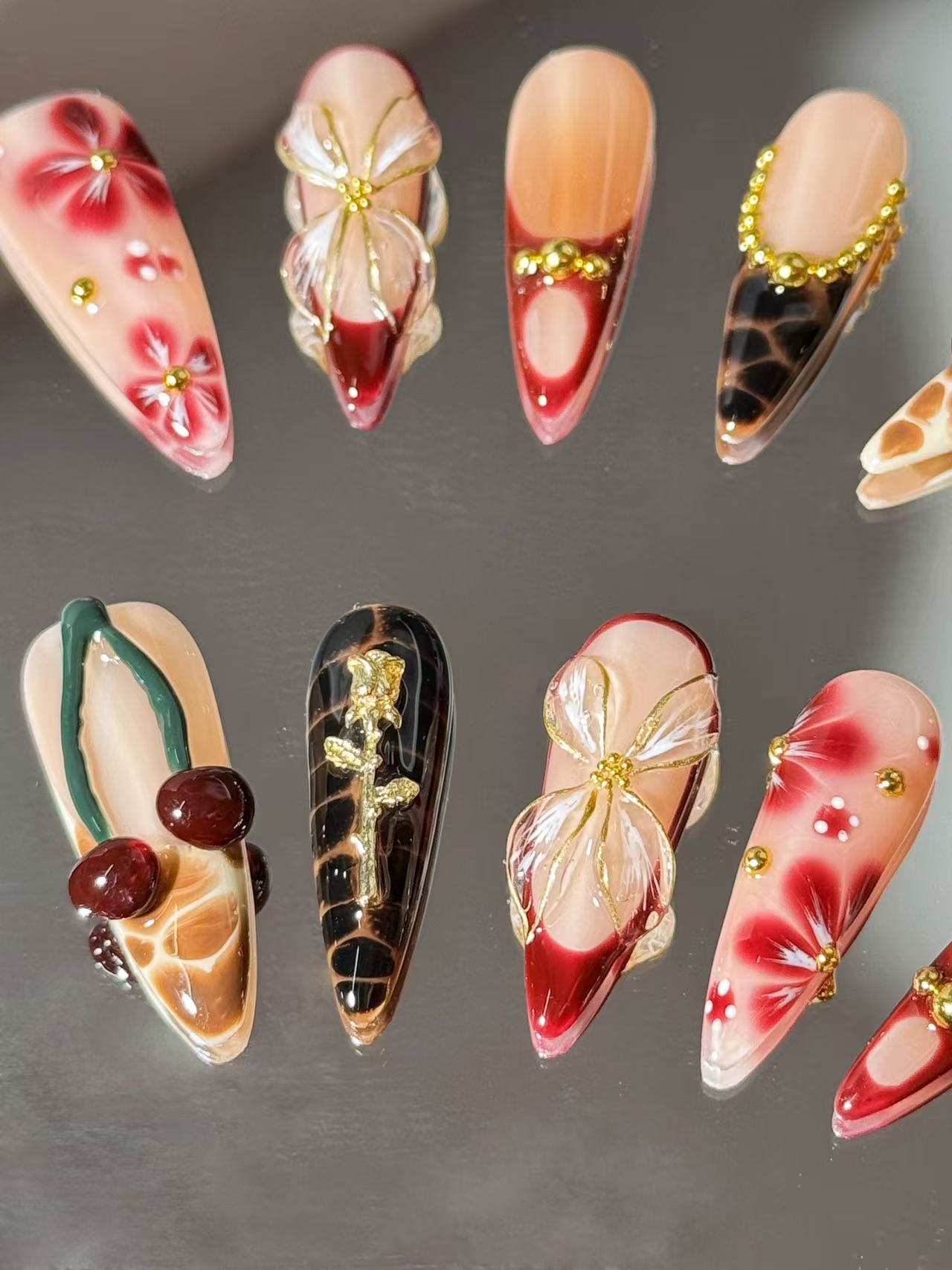 Premium Handcrafted Press-On Nails - Durable and Reusable Nail Art Pieces