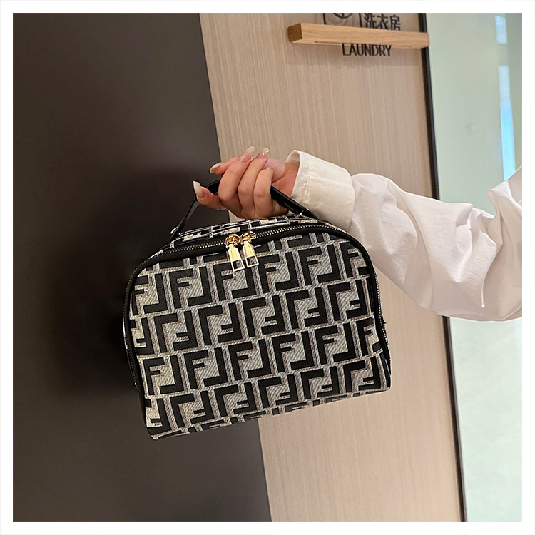Free Shipping Designer Cosmetic Bag Vanity Bag New Cosmetic Bag Double Pull Head Fashion Large Capacity Cosmetic Bag Female Storage Travel Handheld Wa