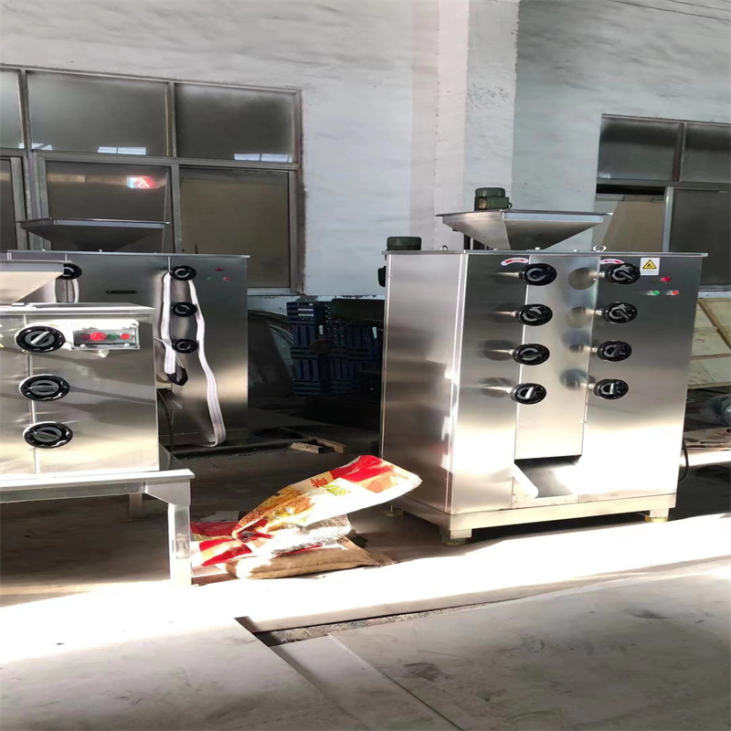 Versatile Kitchen Tool: Multi-Purpose Spices & Seeds Mill