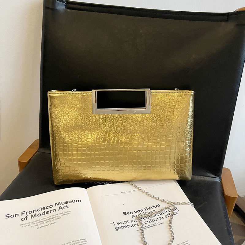 European trend and American women s fashion trend handbag new crocodile pattern diagonal chain evening bag shoulder bag designer bag women s crossbody